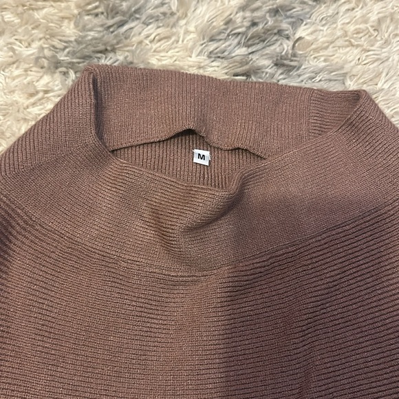 Mock Turtleneck Tunic Sweater - Picture 4 of 4